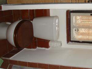 GORALSKÝ DVOR - Interiér - I.NP, kúpeľňa s WC (2)