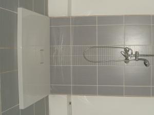 GORALSKÝ DVOR - Interiér - II.NP, kúpeľňa s WC (2)