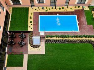 MELROSE Apartments - Bazén s terasou